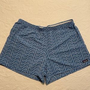 Women's Patagonia Baggies shorts - Size XL, Blue
